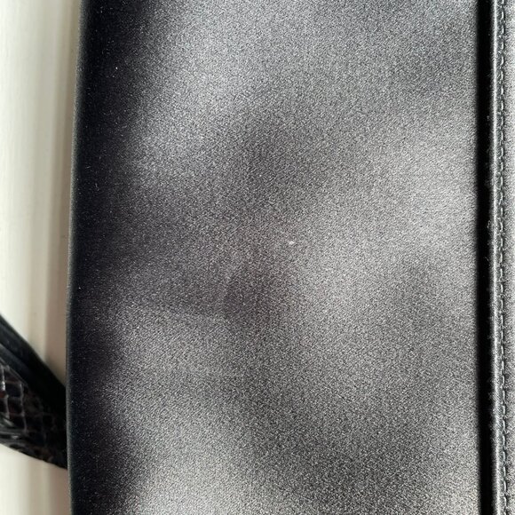 Gucci Black Satin Clutch with Floral Detail - Picture 14 of 16